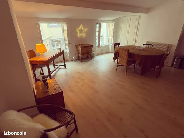 Appartement de caractère hyper centre
