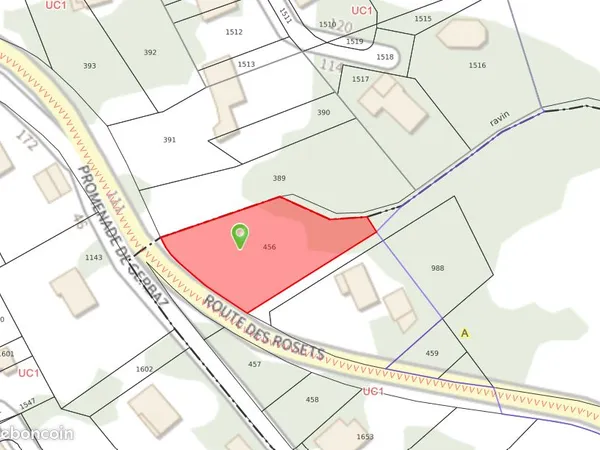 Vend terrain 1082m²