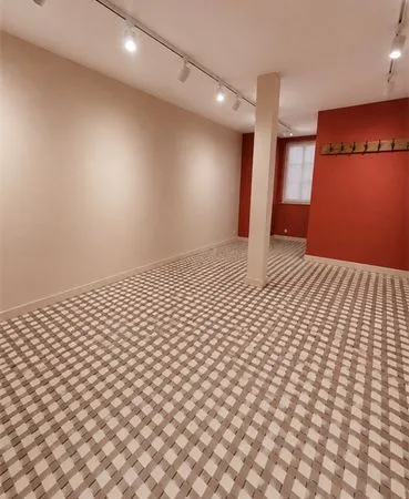 Boutique 60 m² PARIS