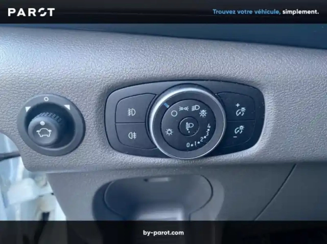 Ford Transit fourgon fg p350 l2h2 2.0 ecoblue 130ch s&amp;s trend business — photo 19