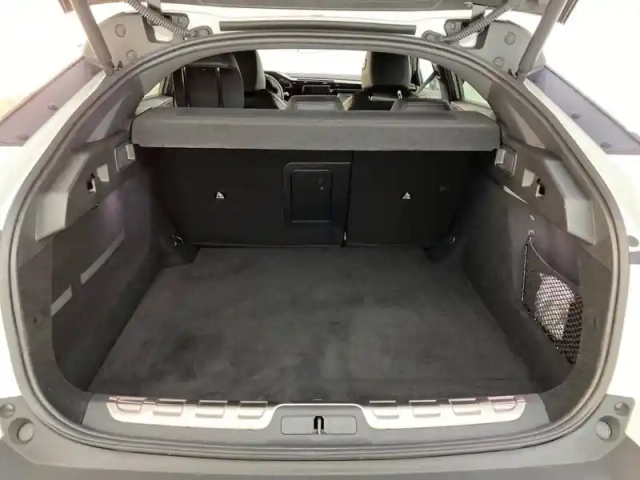 Peugeot 408 puretech 130 ch s&amp;s eat8 — photo 41