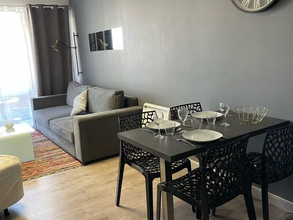 Studio 28 m2 de septembre à juin