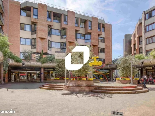 Bureau 391 m²