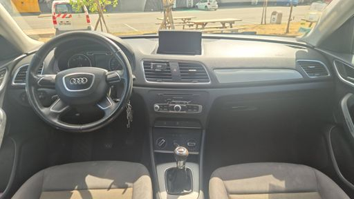 Audi Q3 2.0 TDI 140 - Attraction – 2012 – 182263 km – Diesel – Boîte Manuelle — photo 23