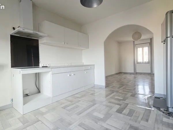 LIMOGES CENTRE - Appartement T3 avec cave proche place des carmes