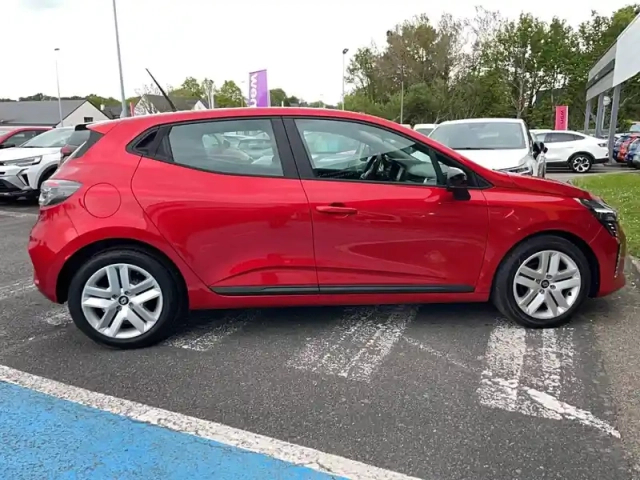 Renault Clio tce 90 — photo 6