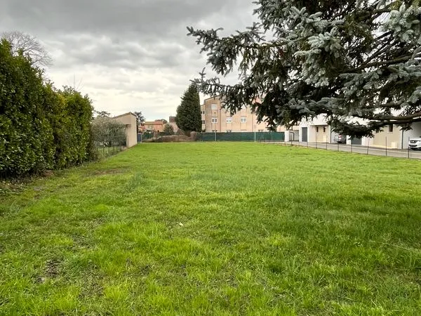 Terrain constructible