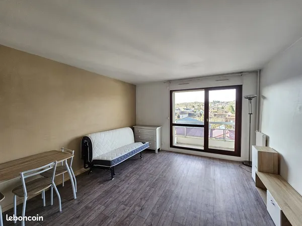 Studio 1 pièce 30 m²