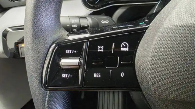 Renault 5 renault  e-tech electrique 120 ch autonomie urbaine — photo 42
