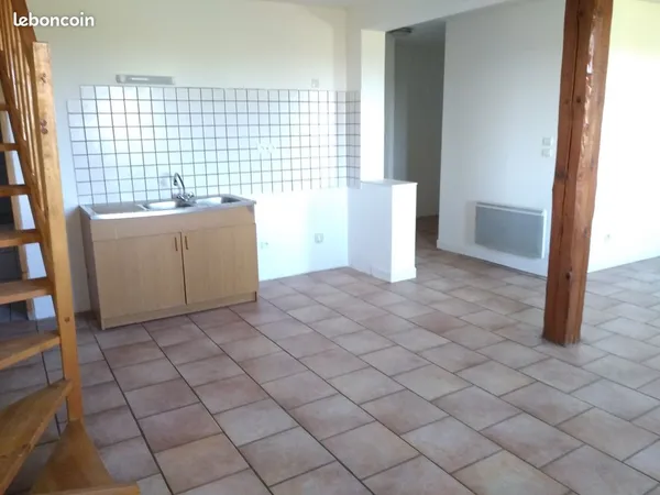 Loue appartement F4