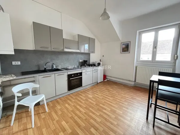 Studio meublé location Epinal Centre ville