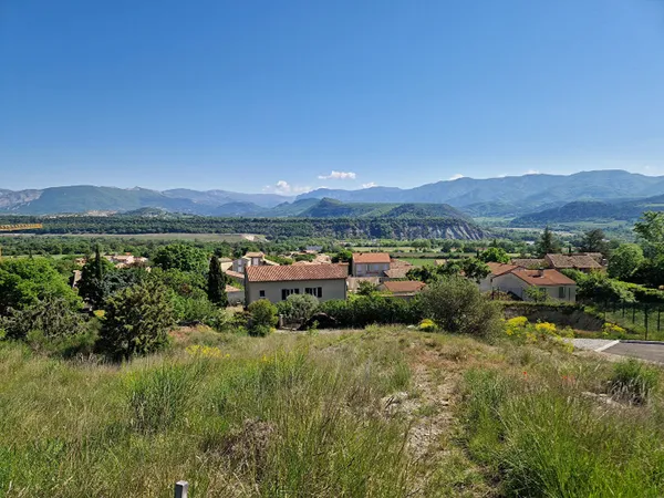 - Terrain à vendre Aubignosc 677 m² LOT 16