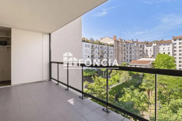 Appartement 4 pièces 90 m²