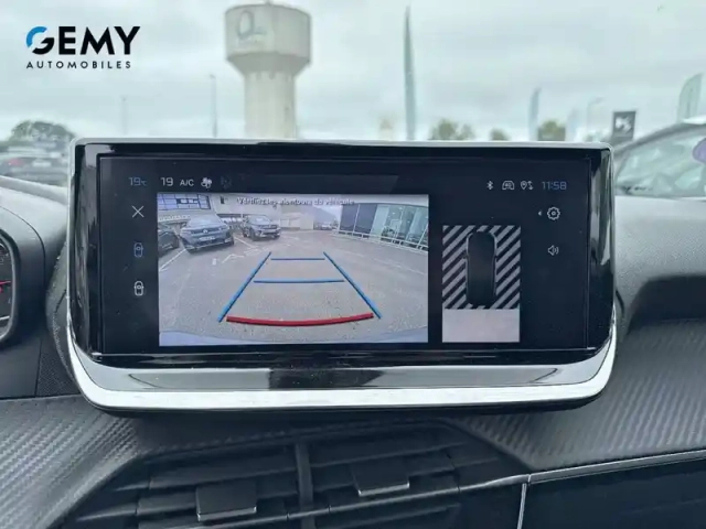 Peugeot 2008 puretech 100 s&amp;s bvm6 — photo 18