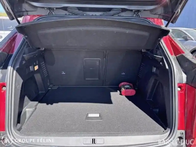 Peugeot 3008 1.2 puretech 130ch s&amp;s style — photo 6