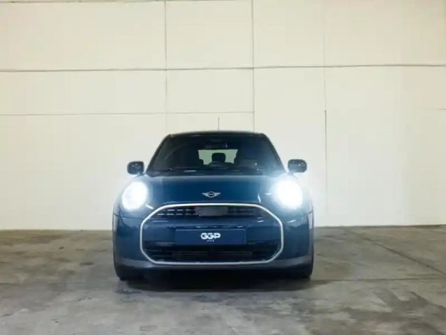 Mini Cooper 5 portes c 156ch classic dkg7 — photo 3