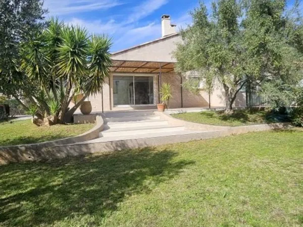 Maison et villa de prestige Vente Clermont-l'Hérault 5p 143m² 600000€
