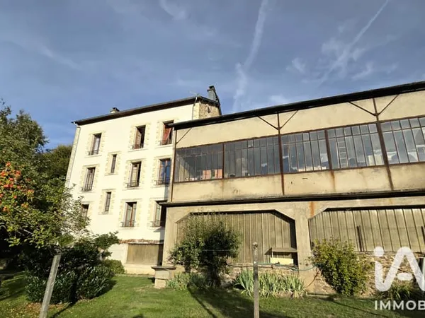 Maison 12 pièces 200 m²