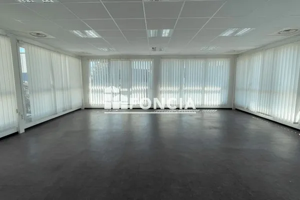 Local 88 m²