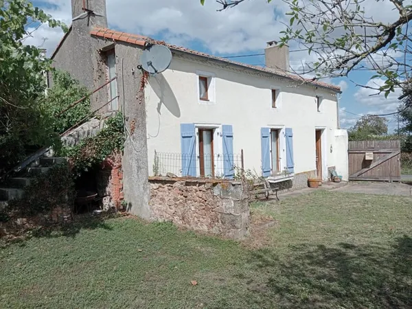 Maison indépendante avec un potentiel énorme