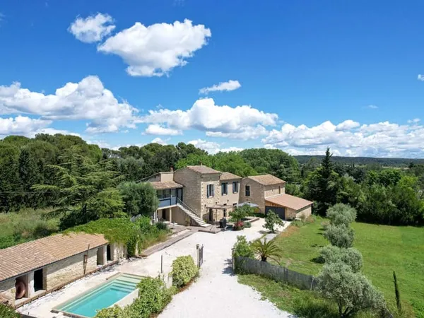 Maison 4 pièces 191 m²
