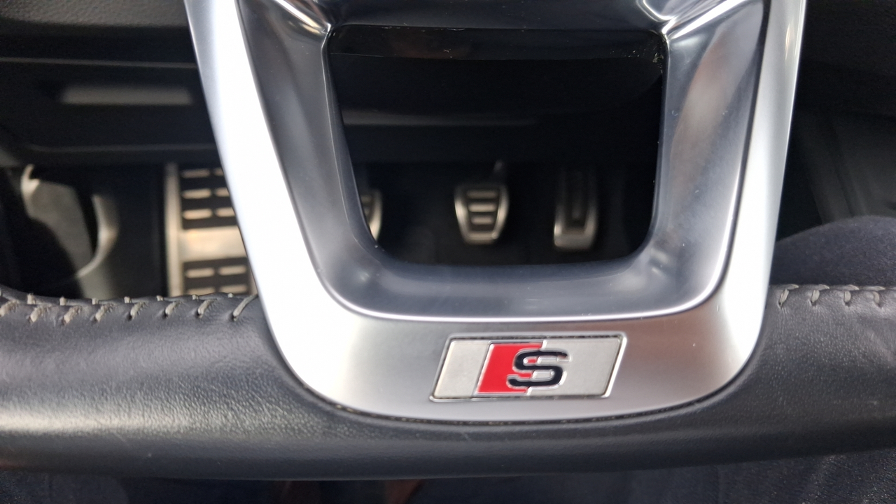 Audi Q3 35 TDI 150 ch Quattro — photo 35