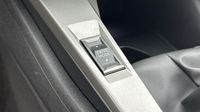 Peugeot 308 1.2 PureTech 130ch S&S Active Pack — photo 16