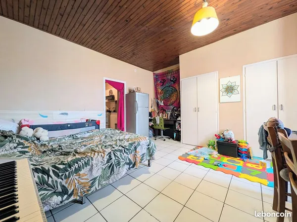 Appartement 1 pièce 49 m²