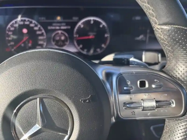 Mercedes Classe E e 220 d berline sportline — photo 13
