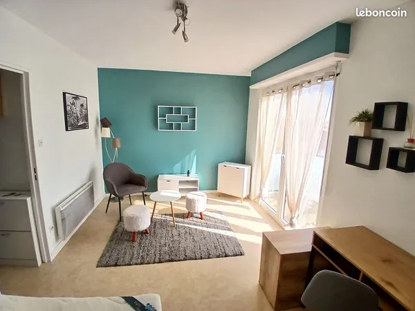 Vend Beau F1 meublé Colmar sud maraîchers proche de l'IUT