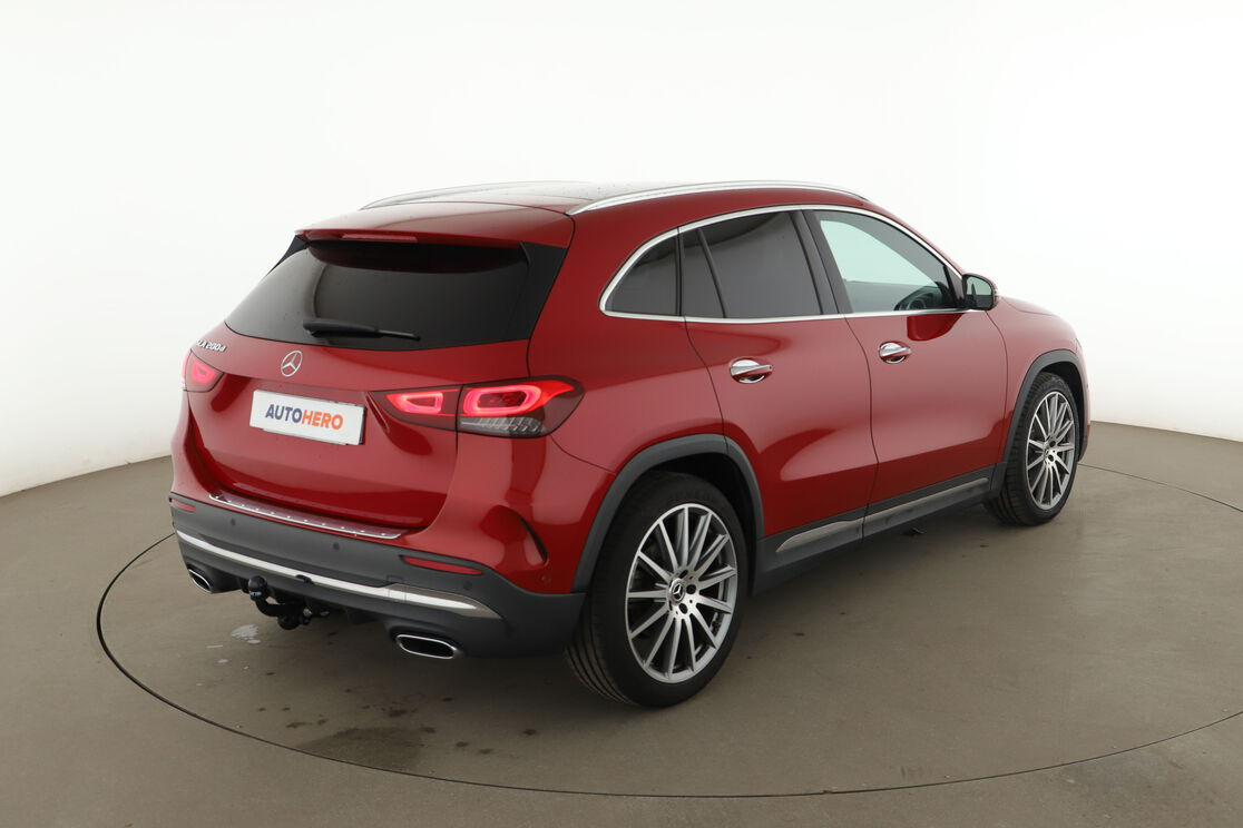 Mercedes-Benz GLA 200 d AMG Line DCT — photo 5