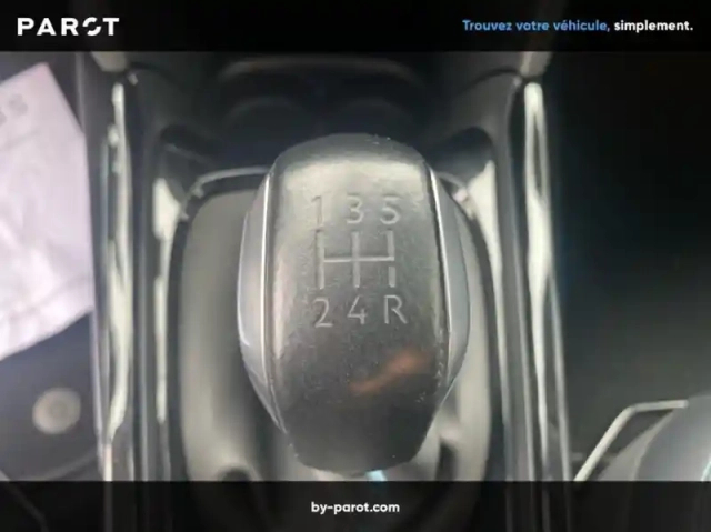 Peugeot 2008 1.5 bluehdi 100ch e6.c crossway s&amp;s bvm5 86g — photo 8