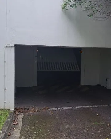 Place de parking sous terrain 15 m2