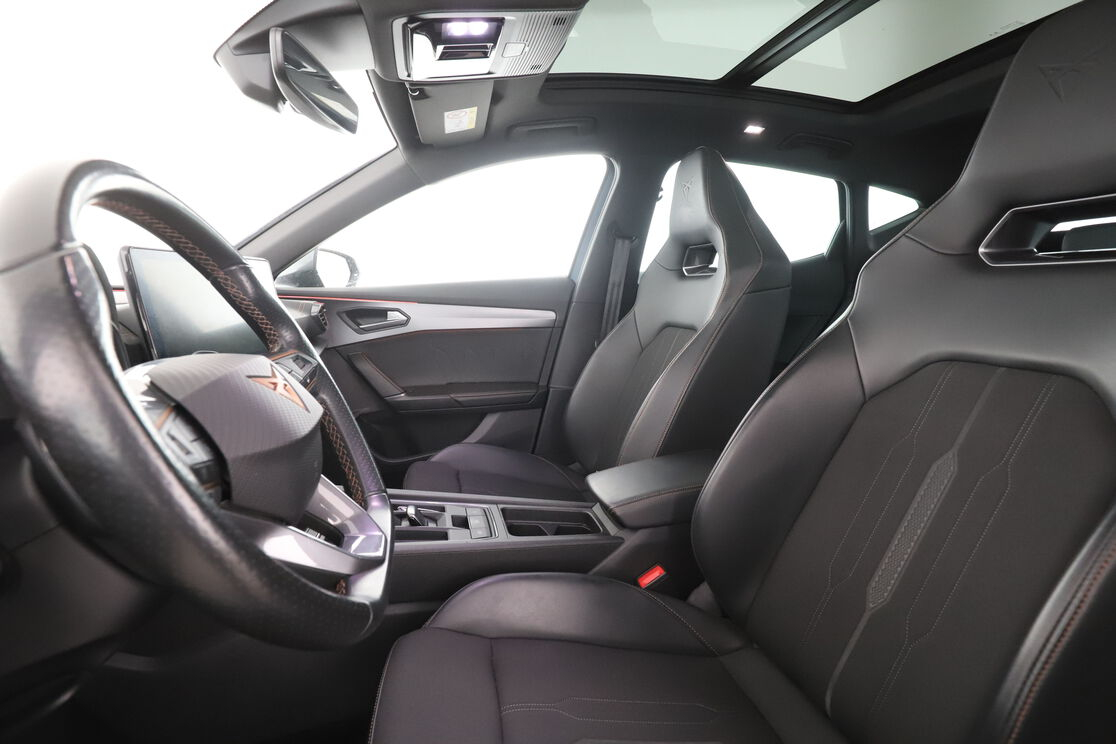Cupra Formentor 1.4 e-Hybrid VZ DSG6 — photo 9