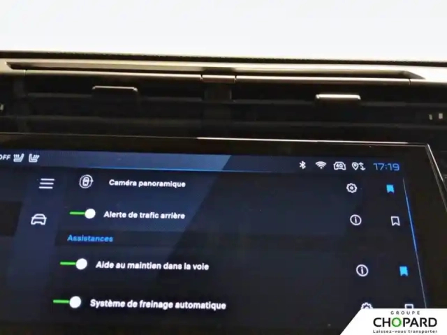Peugeot 308 electrique 54 kwh 156ch — photo 11