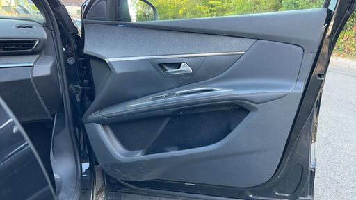 Peugeot 5008 1.6 PureTech 180 EAT8 - GT Line – 2019 – 130889 km – Essence – Boîte Automatique — photo 51