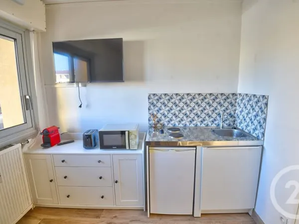 Appartement 1 pièce 14 m²