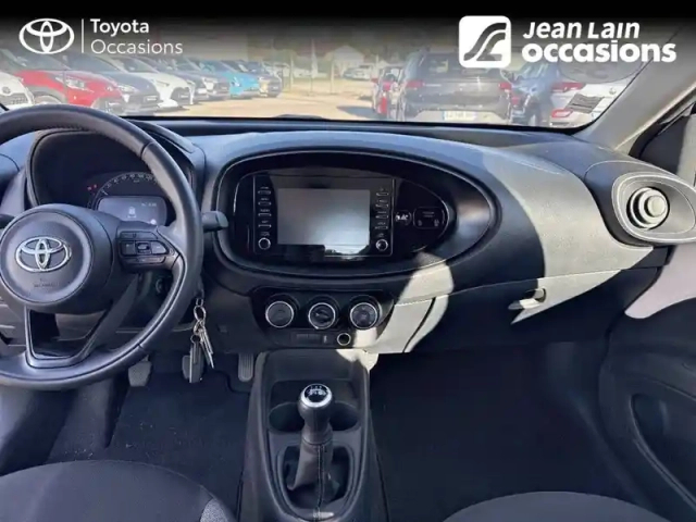 Toyota Aygo X 1.0 vvt-i 72 — photo 18