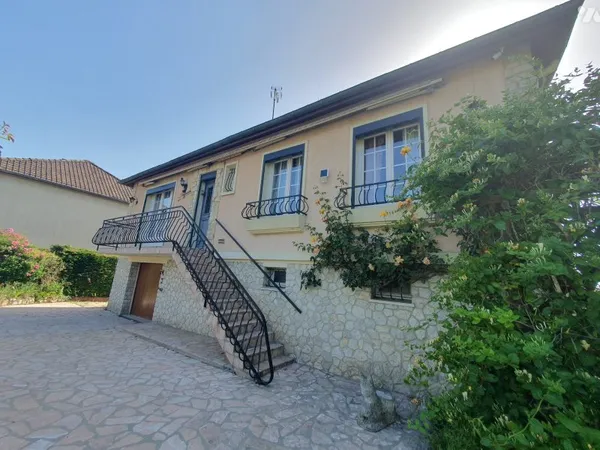 Maison 7 pièces 178 m²