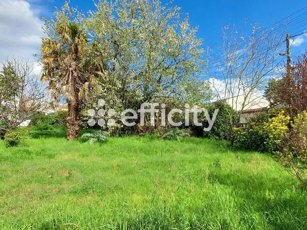 Terrain à bâtir Vente Cognac  445m² 54000€