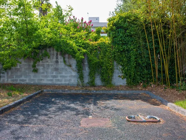 Parking Bordeaux Caudéran - résidence sécurisée