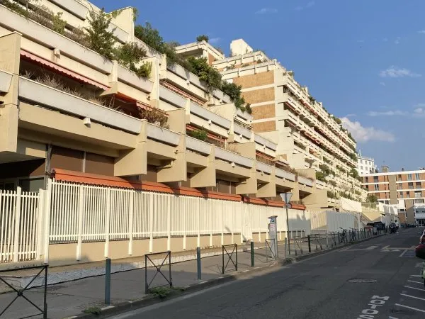Loue parking - 6m²