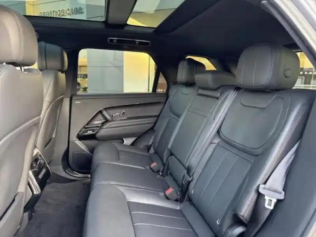 Land Rover Range Rover sport 3.0 p460e 460ch phev dynamic se — photo 8