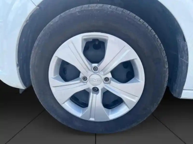 Dacia Sandero 1.0 eco-g 100ch essential — photo 11