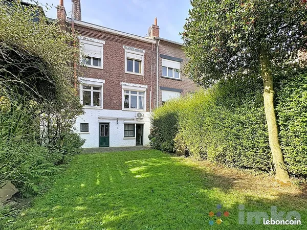 Propriété 8 pièces 172 m²