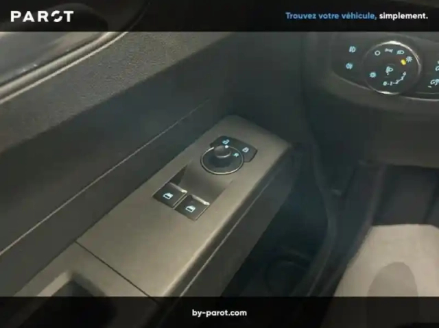 Ford Transit Courier fourgonnette 1.0 ecoboost 125ch trend dct7 — photo 6