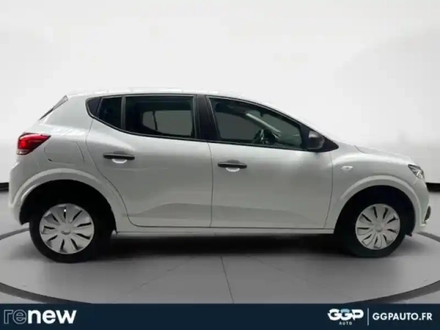 Dacia Sandero 1.0 sce 65ch essentiel -22 — photo 6