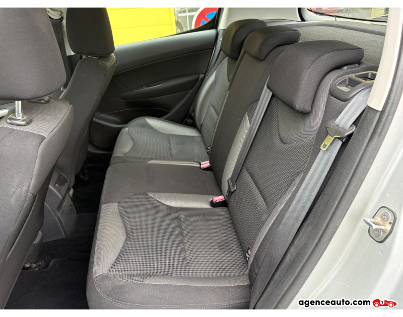 Peugeot 308 1.6 HDI 90ch Business pack occasion - Diesel - 1906 - 192 000 km - 4 490 € - Yerville (Seine-Maritime) 992786184062 — photo 11