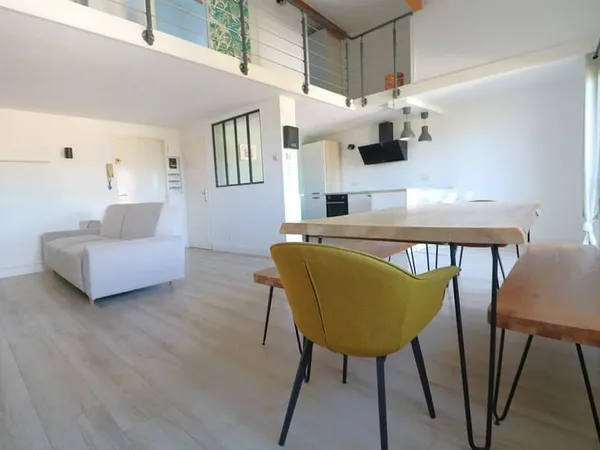 Appartement 1 pièce 66 m²