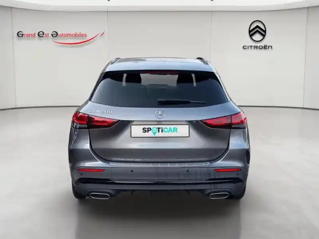 Mercedes Gla 200 163ch amg line 7g-dct — photo 4